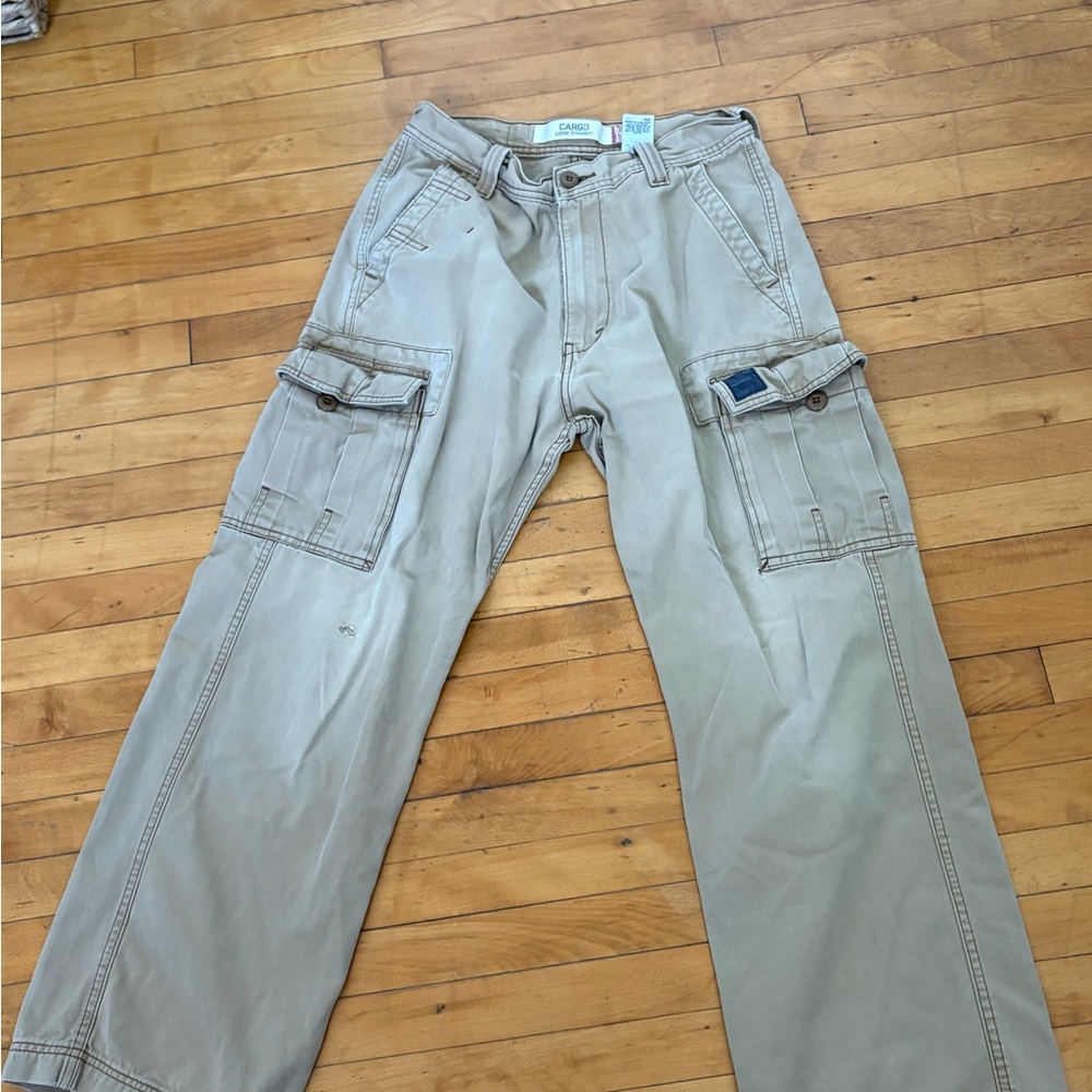 Levi's Men's Beige Cargo Pants